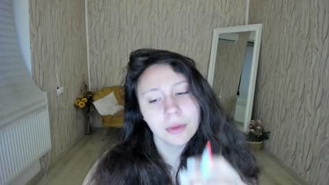 Snapshot of aisharouhi chatting on January 2, 5:24 am Aisha online show from January 2, 5:24 am