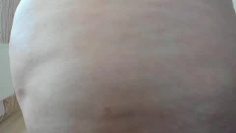 Snapshot of aisharouhi chatting on March 3, 7:10 am Aisha online show from March 3, 7:10 am