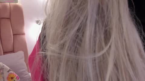 aisha online show from October 19, 12:17 pm