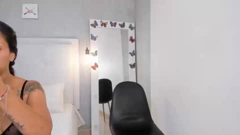 Snapshot of aishawild chatting on September 9, 12:59 pm aishawild online show from September 9, 12:59 pm