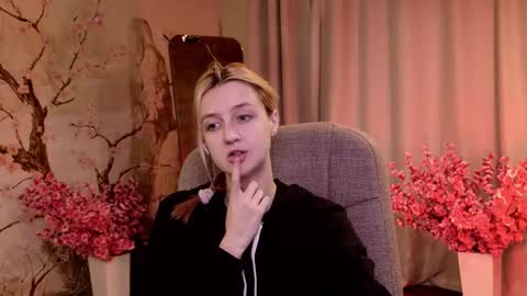 Snapshot of aishiro chatting on November 24, 5:51 am aishiro online show from November 24, 5:51 am