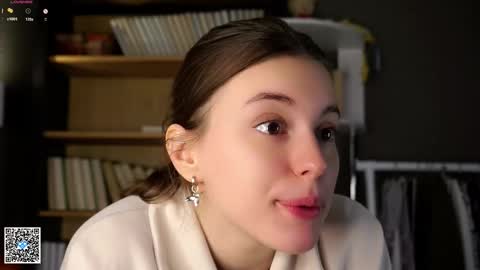 Aliza online show from October 16, 1:17 am