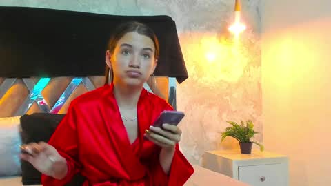 little aitana  online show from December 12, 8:57 am