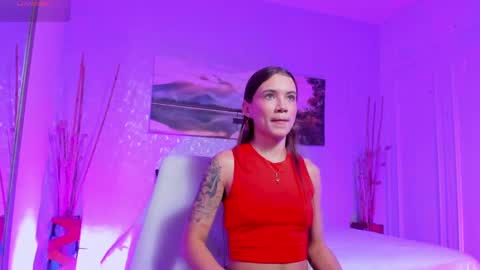 little aitana  online show from October 3, 7:33 pm