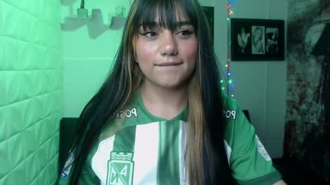 Aitana online show from December 18, 9:08 pm