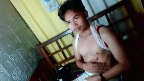 Snapshot of aivanboyyy chatting on February 17, 8:22 am aivanboyyy online show from February 17, 8:22 am