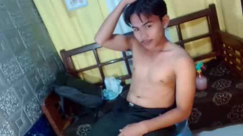 Snapshot of aivanboyyy chatting on March 18, 12:19 pm aivanboyyy online show from March 18, 12:19 pm