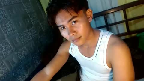 Snapshot of aivanboyyy chatting on March 28, 1:00 pm aivanboyyy online show from March 28, 1:00 pm