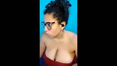 Snapshot of aixa_15 chatting on February 5, 7:07 pm Aixa Burgos online show from February 5, 7:07 pm