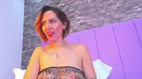   online show from December 3, 10:51 pm