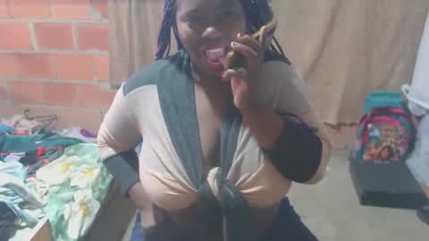 aixa online show from March 26, 2:33 pm