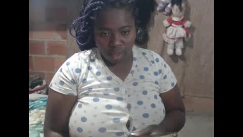 aixa online show from April 1, 11:57 pm