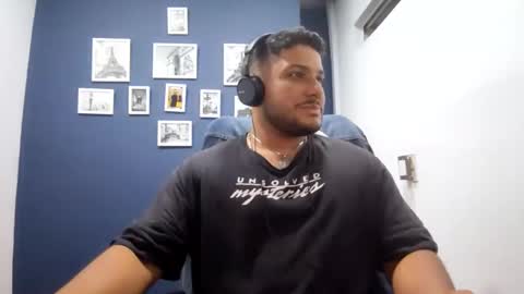 Esteban online show from February 12, 8:09 am