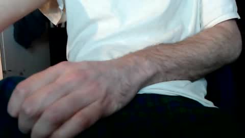 Snapshot of ajl080 chatting on March 1, 12:39 am aj online show from March 1, 12:39 am
