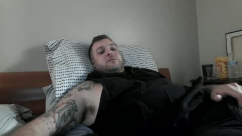 ajames1129 online show from December 7, 11:23 pm