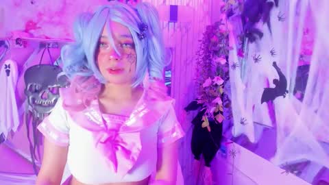 Snapshot of akane_hikari_ chatting on October 19, 5:30 am akane hikari online show from October 19, 5:30 am