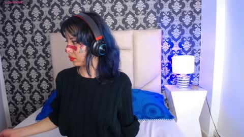 Snapshot of akane_uwu chatting on December 1, 7:36 pm A K A N E U W U online show from December 1, 7:36 pm