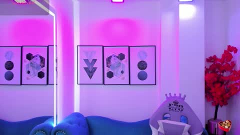 Azaka  online show from February 25, 12:15 pm