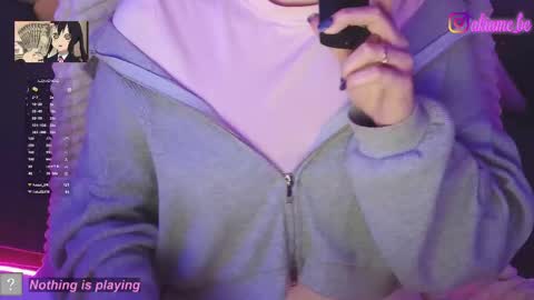 Snapshot of akiame_ chatting on April 16, 8:31 pm Liza online show from April 16, 8:31 pm