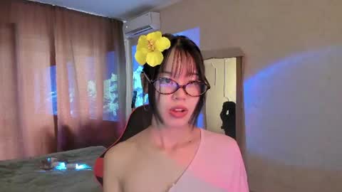 Snapshot of akiba_cute chatting on July 8, 5:56 am akiba_cute online show from July 8, 5:56 am