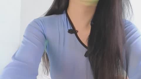 Snapshot of akina_star chatting on November 10, 3:05 am akina_star online show from November 10, 3:05 am