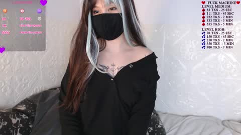 Snapshot of akira_amy chatting on September 28, 12:43 pm Amilia online show from September 28, 12:43 pm