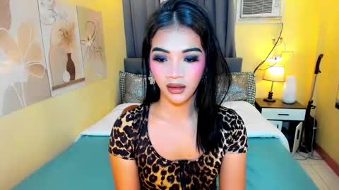 Snapshot of akira_heleana_nastyxx chatting on October 16, 2:56 am AYESHA CUTE NOT INTO CHEAP online show from October 16, 2:56 am