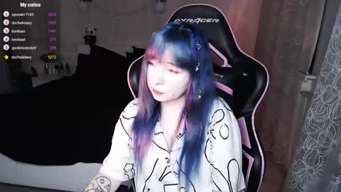 Snapshot of akirahartyx chatting on October 12, 3:33 pm akirahartyx online show from October 12, 3:33 pm