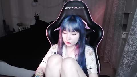 Snapshot of akirahartyx chatting on October 15, 4:07 pm akirahartyx online show from October 15, 4:07 pm