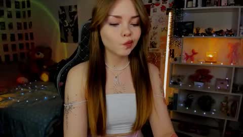 Snapshot of akirakatsu chatting on January 11, 11:04 am Akira online show from January 11, 11:04 am