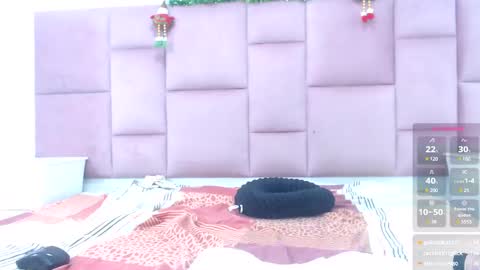 Snapshot of akiralovee chatting on December 13, 11:50 pm Kira online show from December 13, 11:50 pm