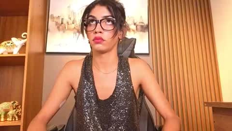 Snapshot of alahia__rodriguez chatting on March 20, 4:01 pm Alahia Rodriguez online show from March 20, 4:01 pm
