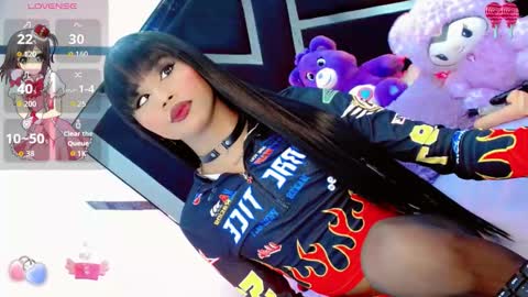 alahia_daboin online show from November 8, 6:24 am