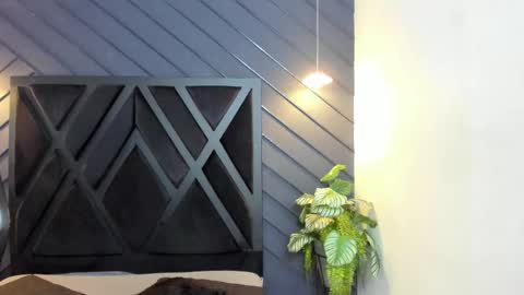 ALAHIA online show from September 18, 11:23 am