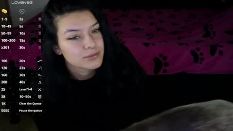 Snapshot of alahia_demon chatting on December 11, 5:53 am alahia online show from December 11, 5:53 am
