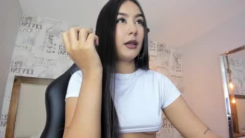 Snapshot of alahiacruz1 chatting on March 17, 7:06 pm A L A H I A online show from March 17, 7:06 pm