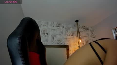 Snapshot of alahiacruz1 chatting on March 18, 7:28 pm A L A H I A online show from March 18, 7:28 pm
