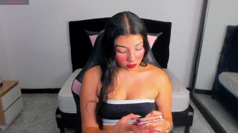 Snapshot of alahiiagp chatting on April 30, 8:57 pm Carol perez online show from April 30, 8:57 pm