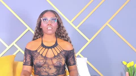 alaia_colins online show from January 8, 4:23 am