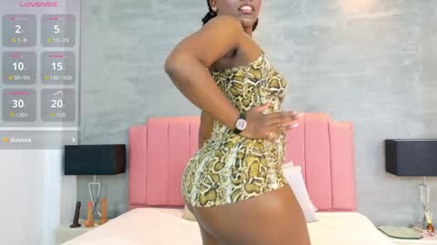 alaia_colins online show from April 25, 1:08 am