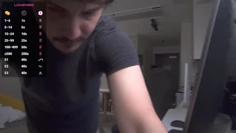 Maxi  online show from October 19, 7:42 am