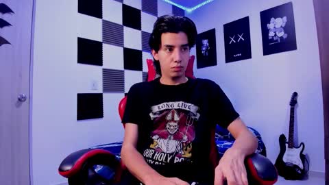 Alan Boy online show from December 5, 11:30 am