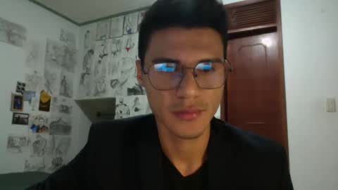 Snapshot of alan_eross chatting on October 15, 5:18 am alan_eross online show from October 15, 5:18 am