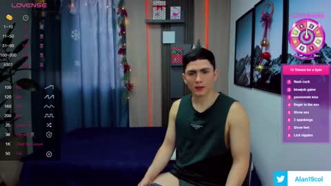 Alan  Kevin can we reach 100 thumbs up please guys  online show from December 20, 1:11 pm
