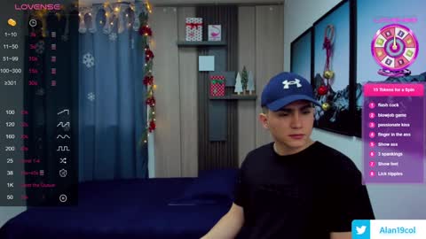 Alan  Kevin can we reach 100 thumbs up please guys  online show from December 24, 11:38 am