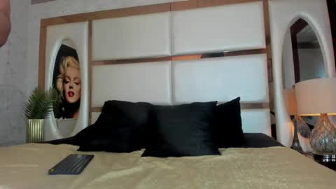 ---Alan--- online show from November 23, 3:50 am