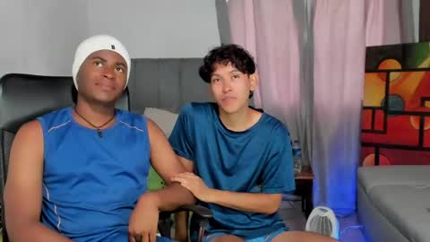 Alan and Criss - WE JUST FRIENDS WITH BENEFITS BOTH VERS online show from April 21, 6:12 pm