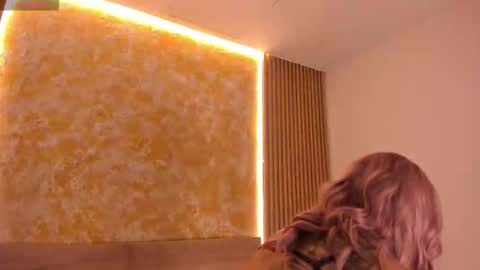 Snapshot of alana_2916 chatting on October 22, 3:40 am alana_2916 online show from October 22, 3:40 am