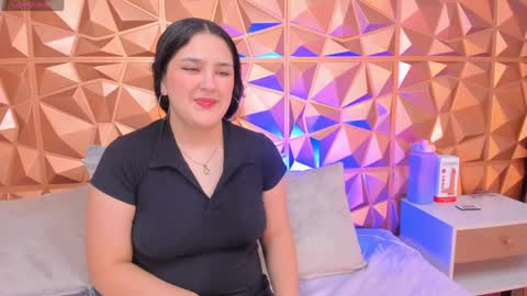 Snapshot of alana_belucci chatting on March 31, 7:47 pm alana_belucci online show from March 31, 7:47 pm