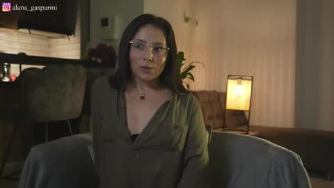 Snapshot of alana_gasparani chatting on February 21, 2:34 am Alana Gasparini online show from February 21, 2:34 am